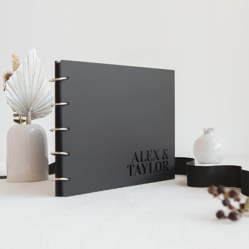 Guestbook – Vogue